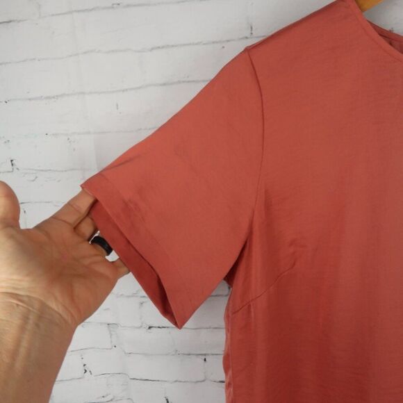 A NEW DAY BURNT ORANGE SHORT SLEEVE ROUND NECK WORK OFFICE TOP SIZE MEDIUM - Picture 5 of 7